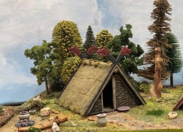 Renedra: Viking House (plastic)