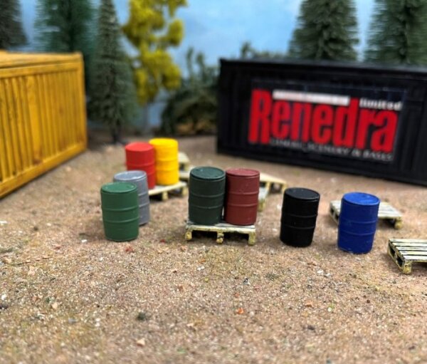 Renedra: 8 Oil Drums (Plastik)