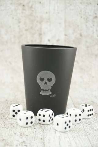 Würfelbecher - ToosMaster - Schwarz - Totenkopf